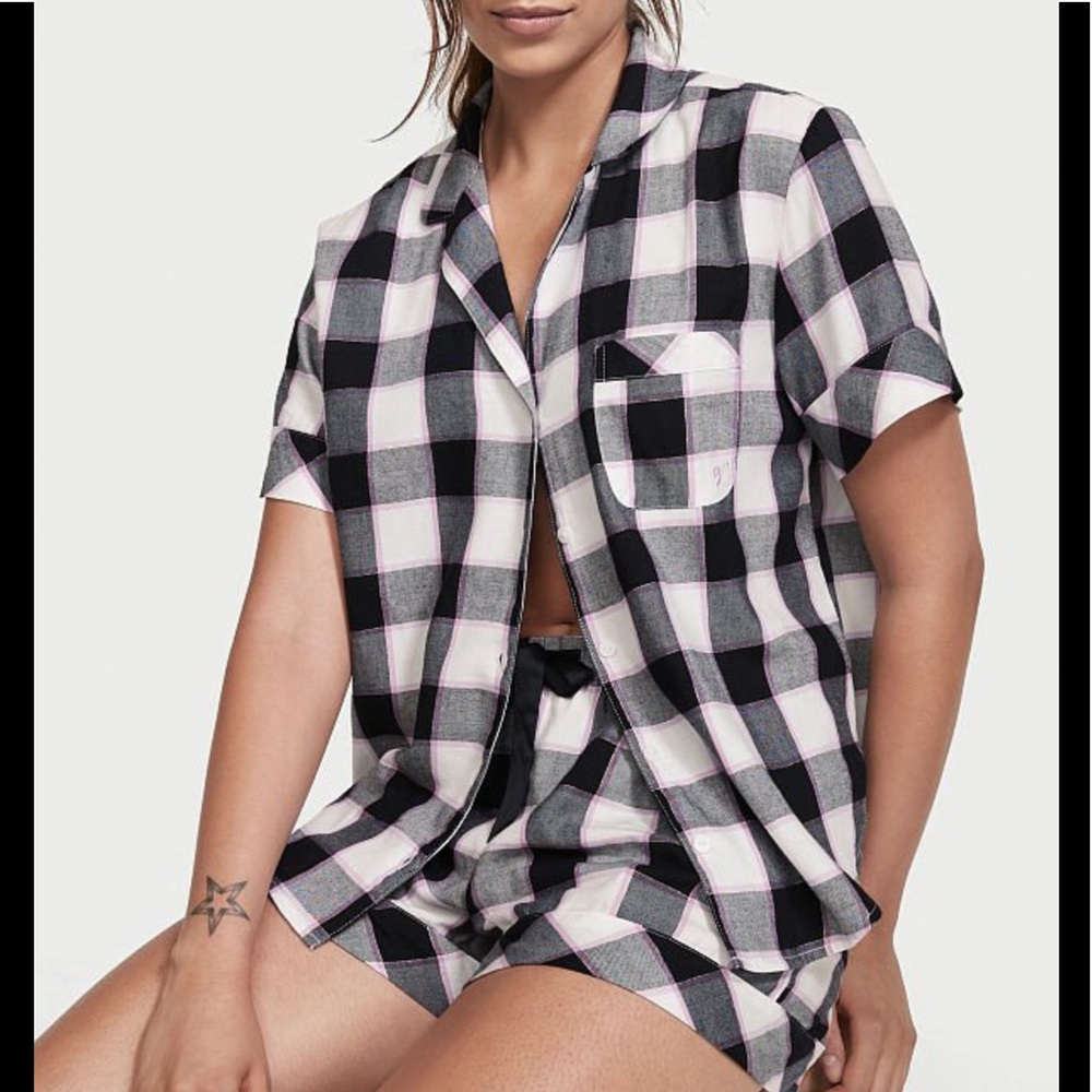 Victoria’s Secret Flannel Short Pajamas Set NWT